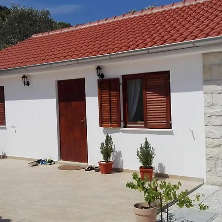 Kristal House * Vinišće