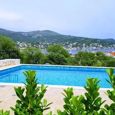 Kristal House 빌라 *